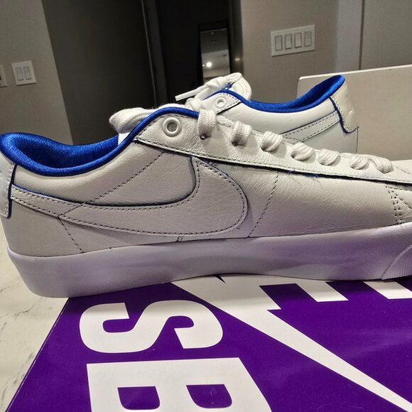 Nike SB Blazer Low Pro GT Premium FZ1300-100 WHITE BLUE MEN'S SIZE 10 NEW - Picture 3 of 12